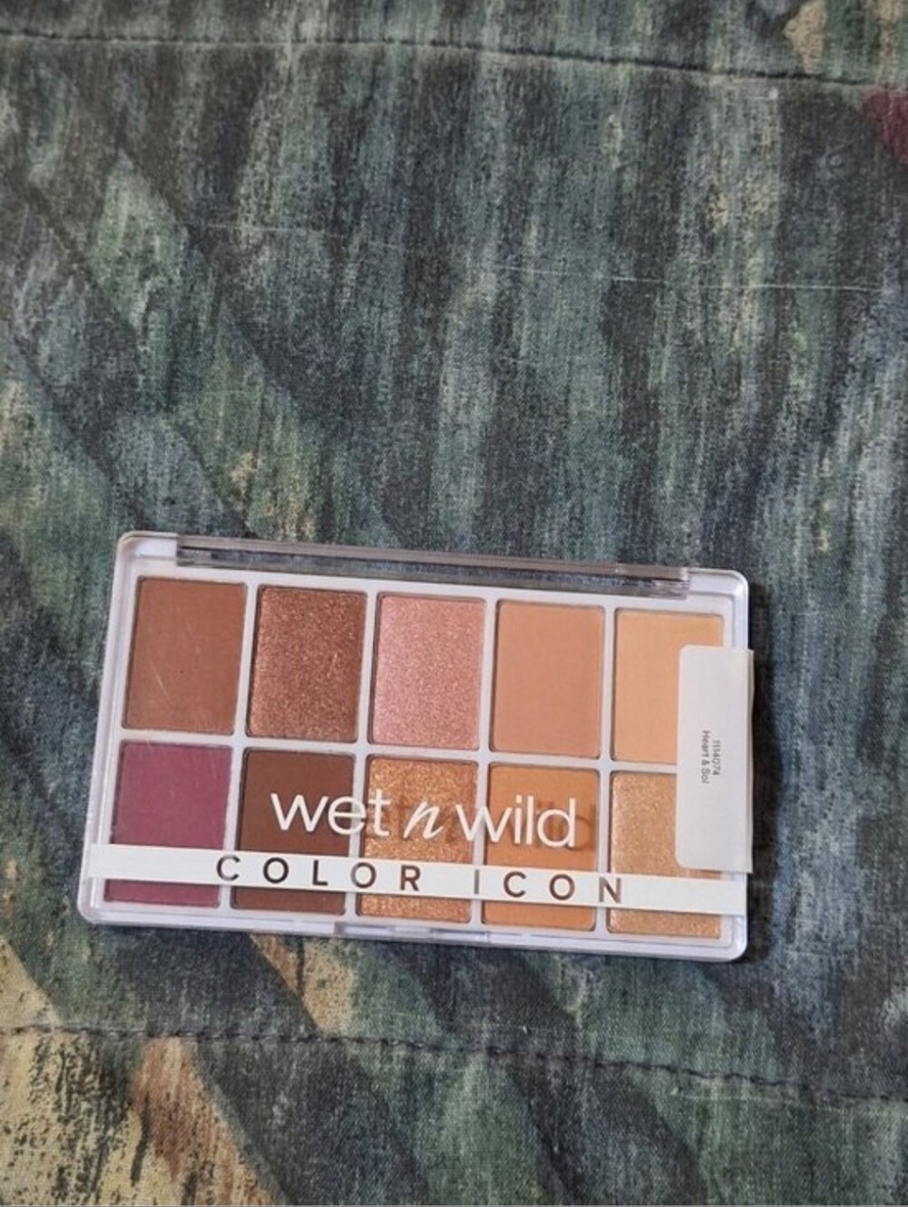 Wet n Wild Color Icon Eyeshadow Palette – Heart & Sol (NEW)